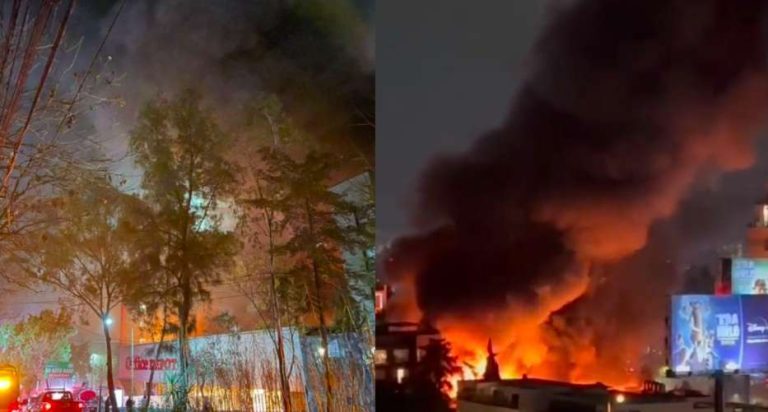 Incendio consume un Office Depot de Cdmx