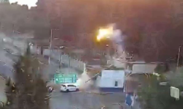Así conductor causa explosión en cableado eléctrico en Toluca