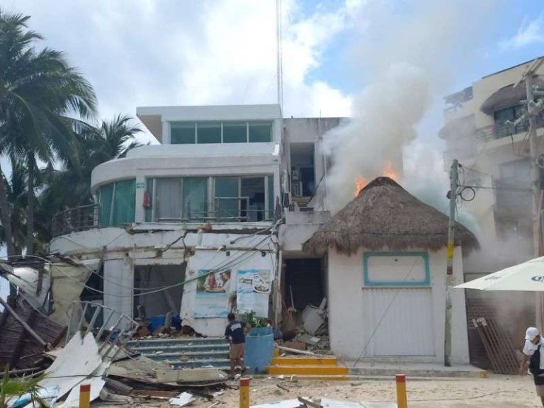 Explota tanque de gas en restaurante de Playa del Carmen