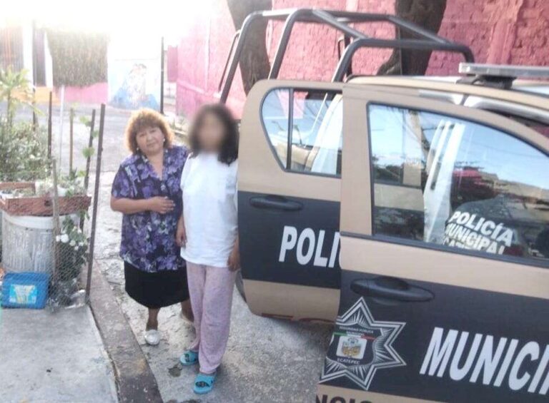 Localizan a mujer que deambulaba perdida por calles Ecatepec