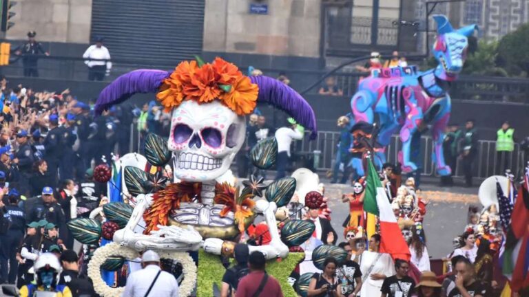 Más de dos millones de personas asistirán al Desfile de Día de Muertos en la CDMX