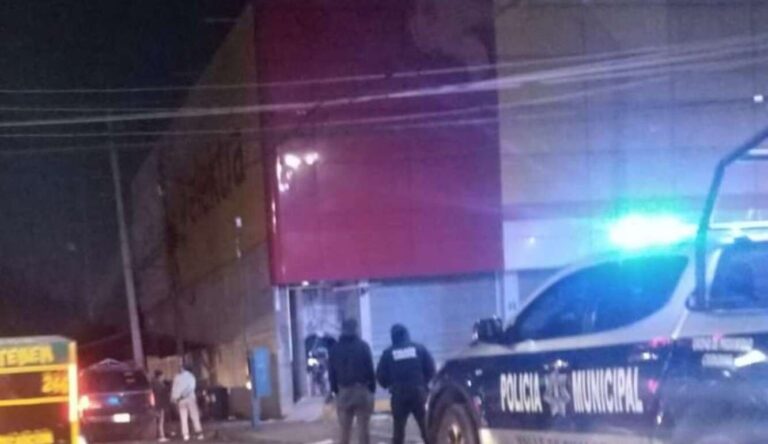 Sujetos intentaron robar un cajero automático en Elektra de Valle de Chalco