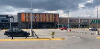 Clausuran plaza comercial en Toluca 2