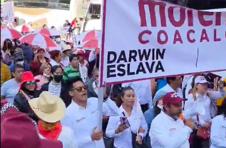 Morenistas de Coacalco avanzan por paseo de la reforma hacia marcha con AMLO