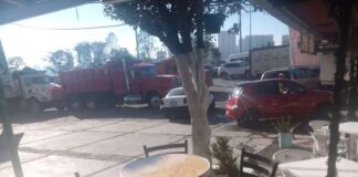 Transportistas Bloquean la carretera Naucalpan Toluca en Naucalpan
