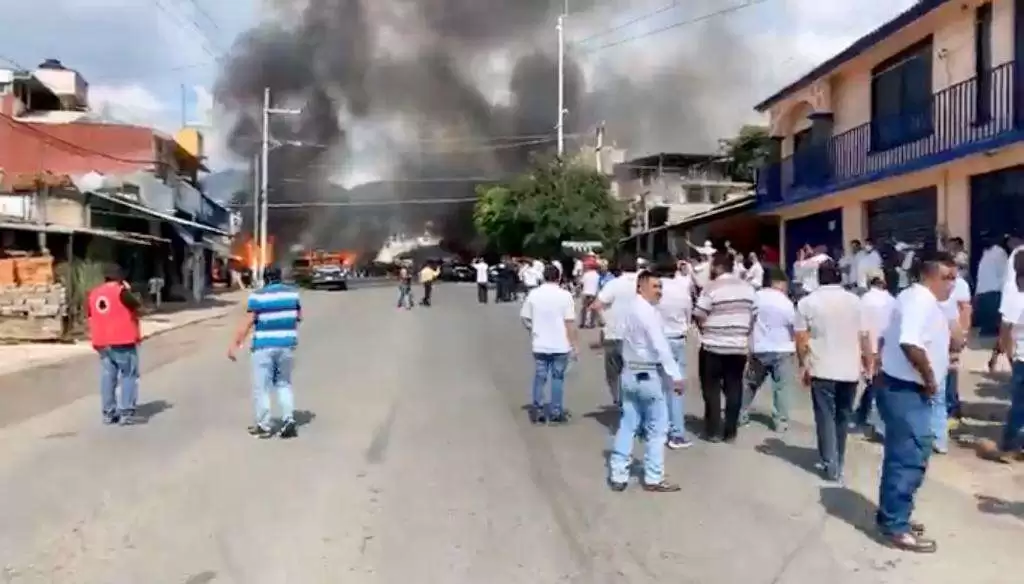 Transportistas agreden a policías estatales en Tejupilco 2