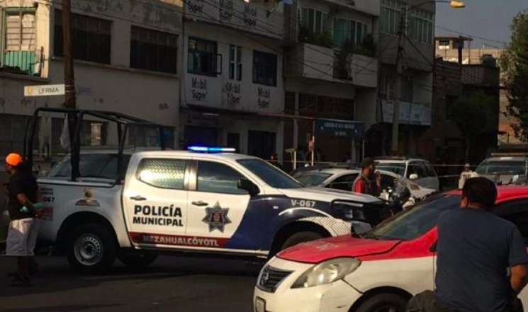 Ataque armado de motosicarios deja un ejecutado y un herido en Neza