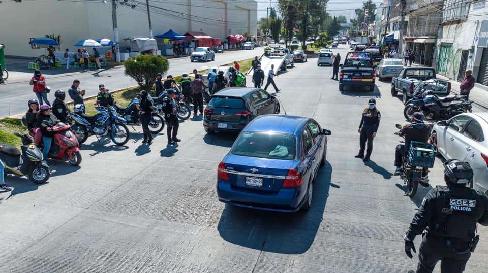 Policías de Coacalco haciendo su aguinaldo 3