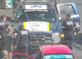 Caen 3 tras violento robo en tienda, a punta de pistola en calles de Coacalco