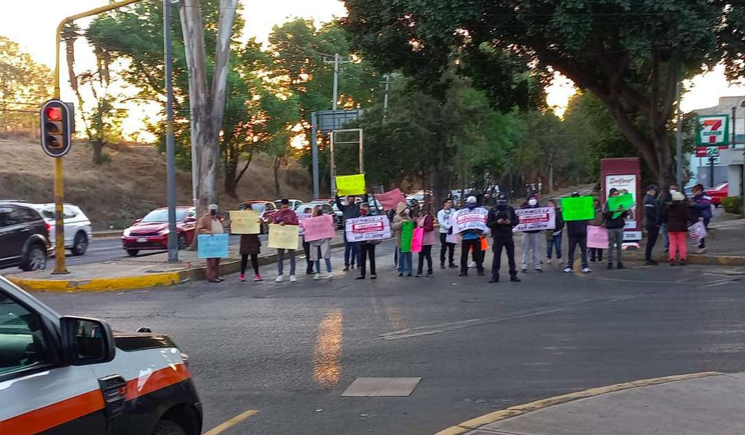 Por cuarto día, vecinos protestan contra instalación de ciclovía en Naucalpan