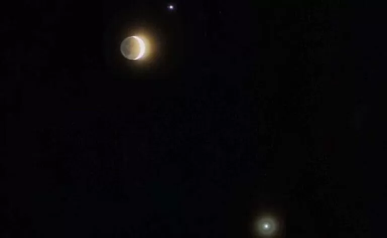 Así se vio la conjunción de la luna, Júpiter y Venus, en México