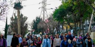 Habitantes de Naucalpan piden a alcaldesa atender hundimientos