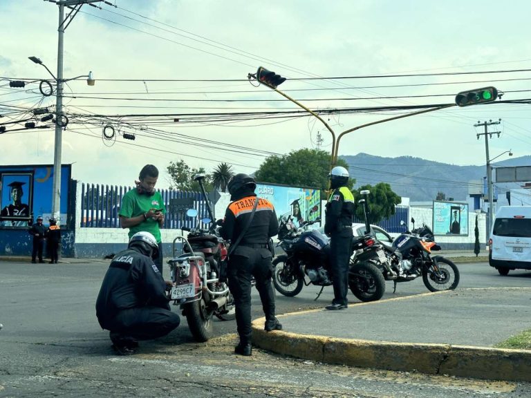 En Coacalco, la doble placa en motos generó corrupción