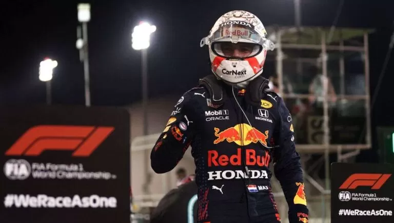 Max Verstappen gana la 'pole' position en el inicio del Mundial de Fórmula 1 en Baréin