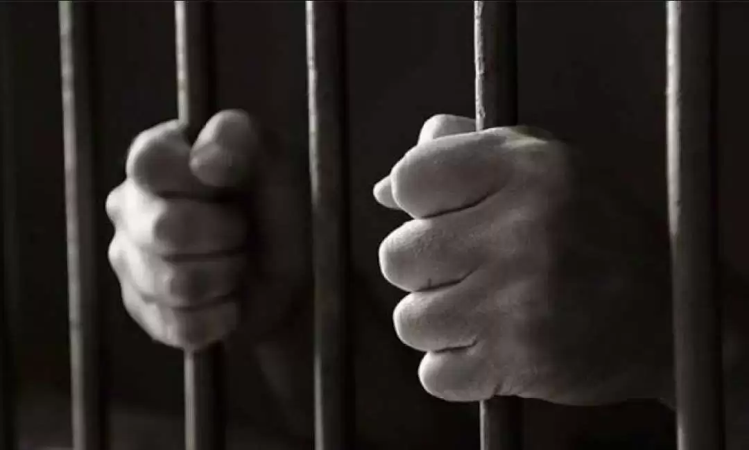 Detenidos tres menores de edad por presunta violación en Neza