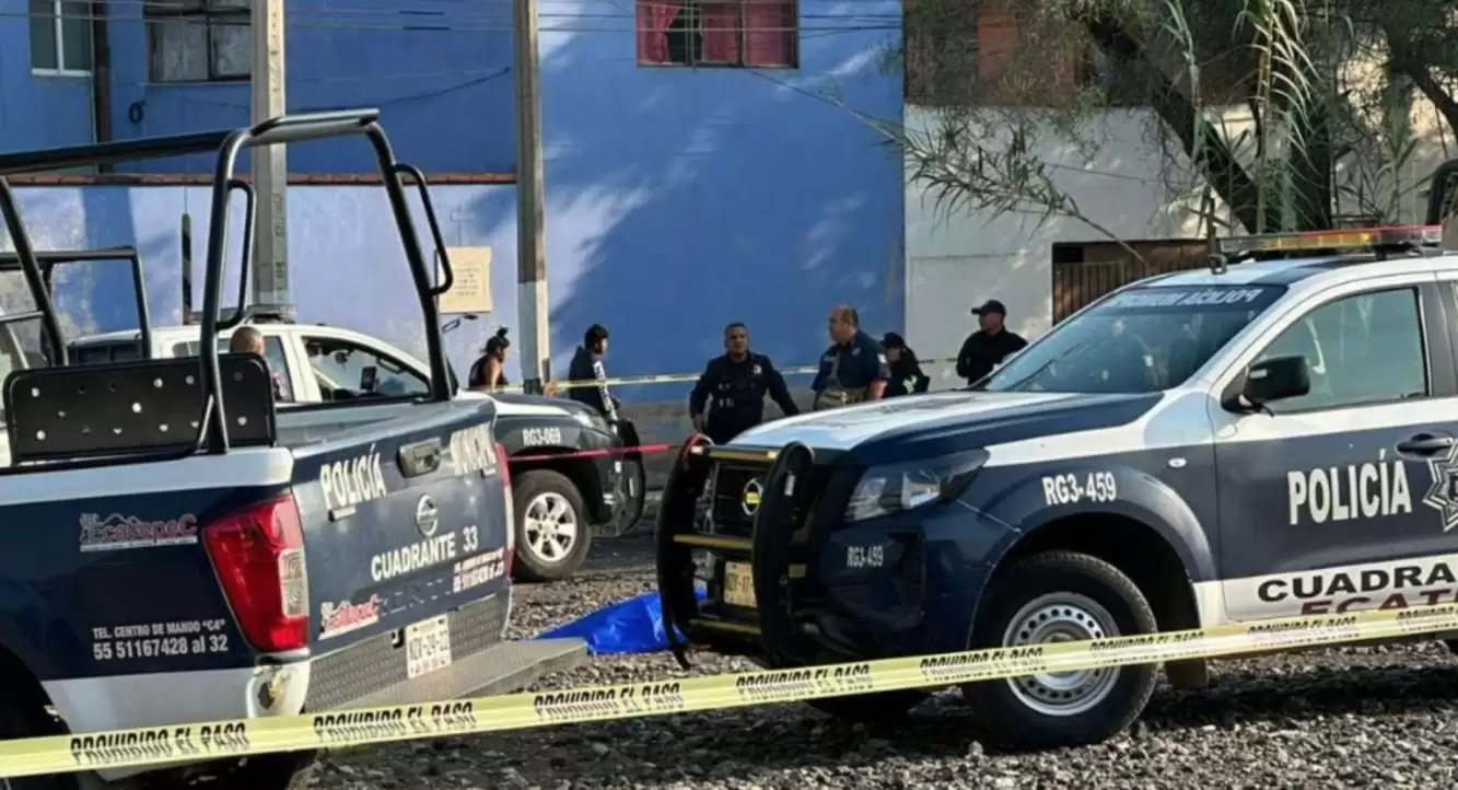 Hombre es encontrado sin vida cerca de las vías del tren en Ecatepec