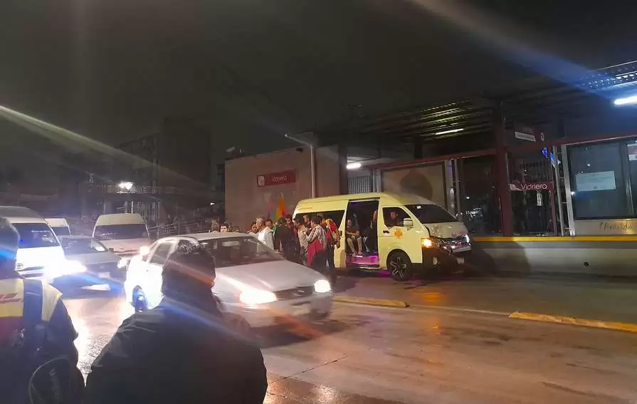 Joven atropellado por transporte público en la vialidad López Portillo