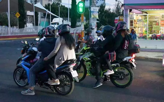 Endurecen de sanciones para motociclistas en Neza