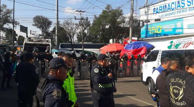 Transportistas provocan caos en CDMX