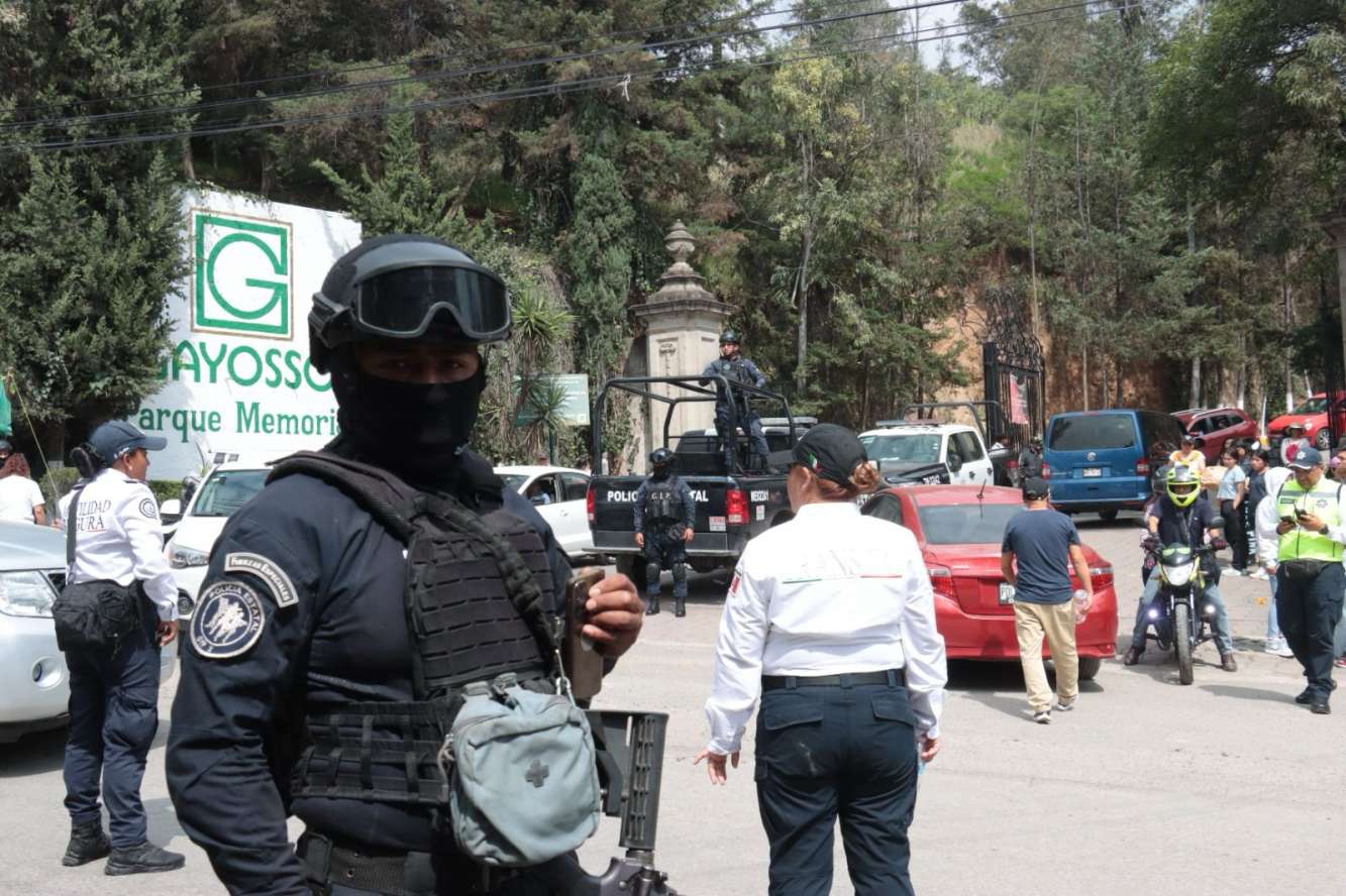 Ataque armado en cementerio de Naucalpan interrumpe la paz del día de muertos 2