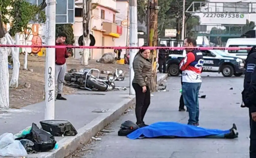 Arrollan A 2 Motociclistas En Ecatepec Ambos Pierden La Vida