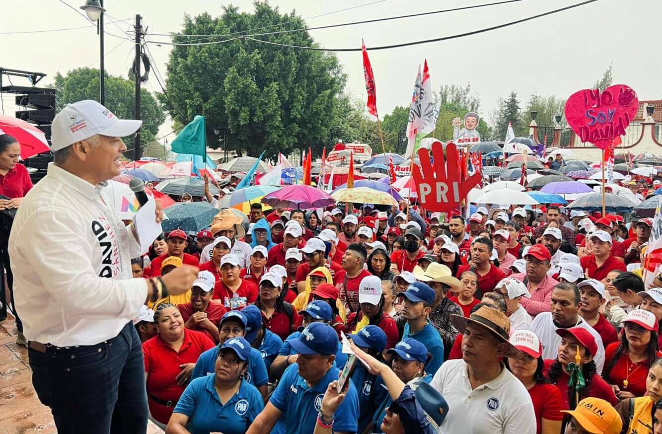 David Sánchez cierra campaña con multitudinaria concentración en Coacalco 2