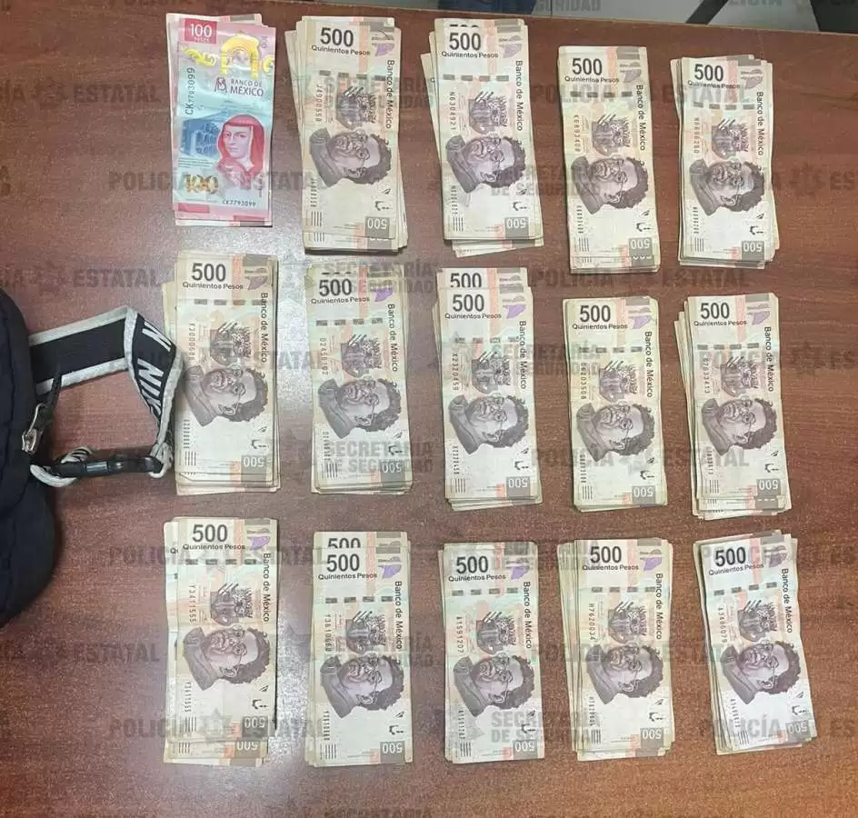 Pescan a motociclista en Coacalco con 138 mil 800 pesos en efectivo 2