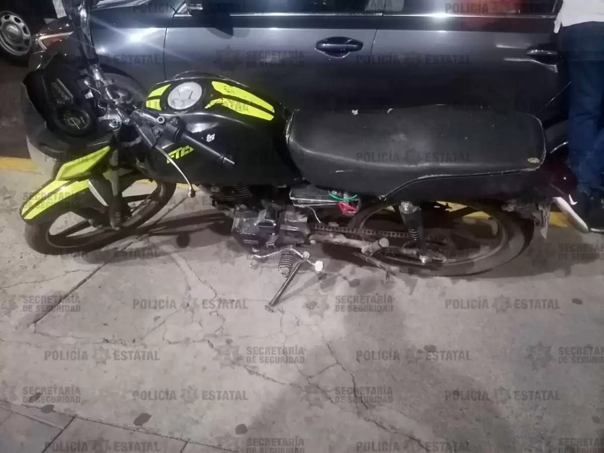 Pescan a motociclista en Coacalco con 138 mil 800 pesos en efectivo 4